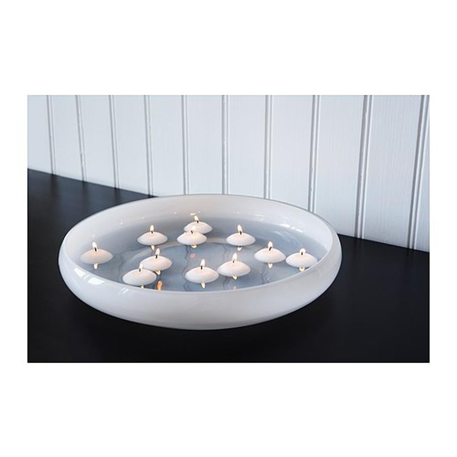 24 velas flotantes sin perfume de Ikea (Precio: 3'99).