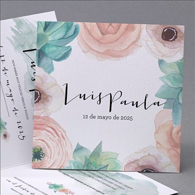 Invitación de boda pastel suculenta para los que les guste el diseño de acuarela, tonos pastel y esos cactus tan de moda.