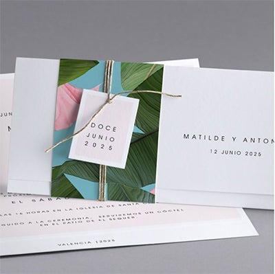 Detalle de Invitación Aloha. Tu gran día tropical & trendy.