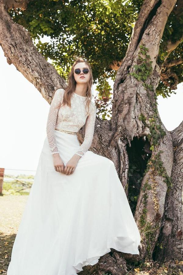 Jesús Peiró viste a una novia de invierno que quiere una boda 'rustic chic' con mucho estilo (Foto: Zankyou).