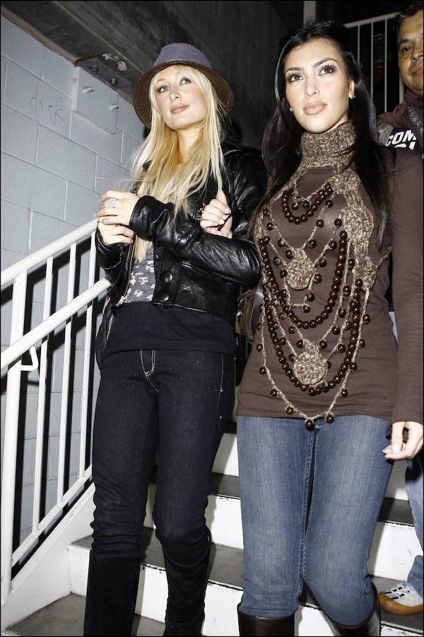 El disparador que hizo saltar a la familia a la palestra fue la relación de ¿amistad? que unía a Kim Kardashian con Paris Hilton y el vídeo casero, de alto contenido sexual, de la primera.