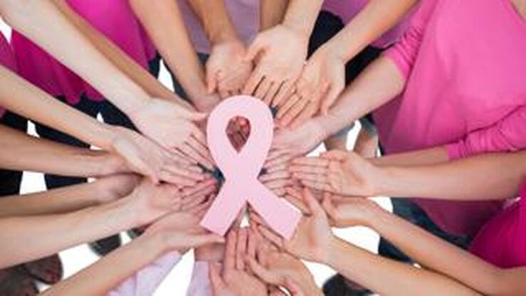 Fotos: Cosmética rosa contra el cáncer de mama