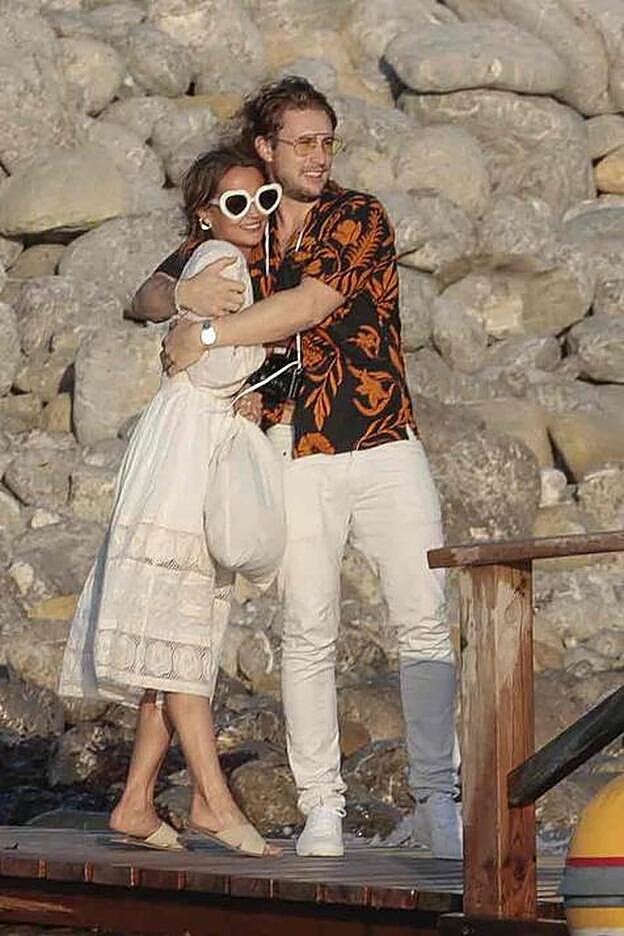 Alicia Vikander y Michael Fassbender este fin de semana en Ibiza.