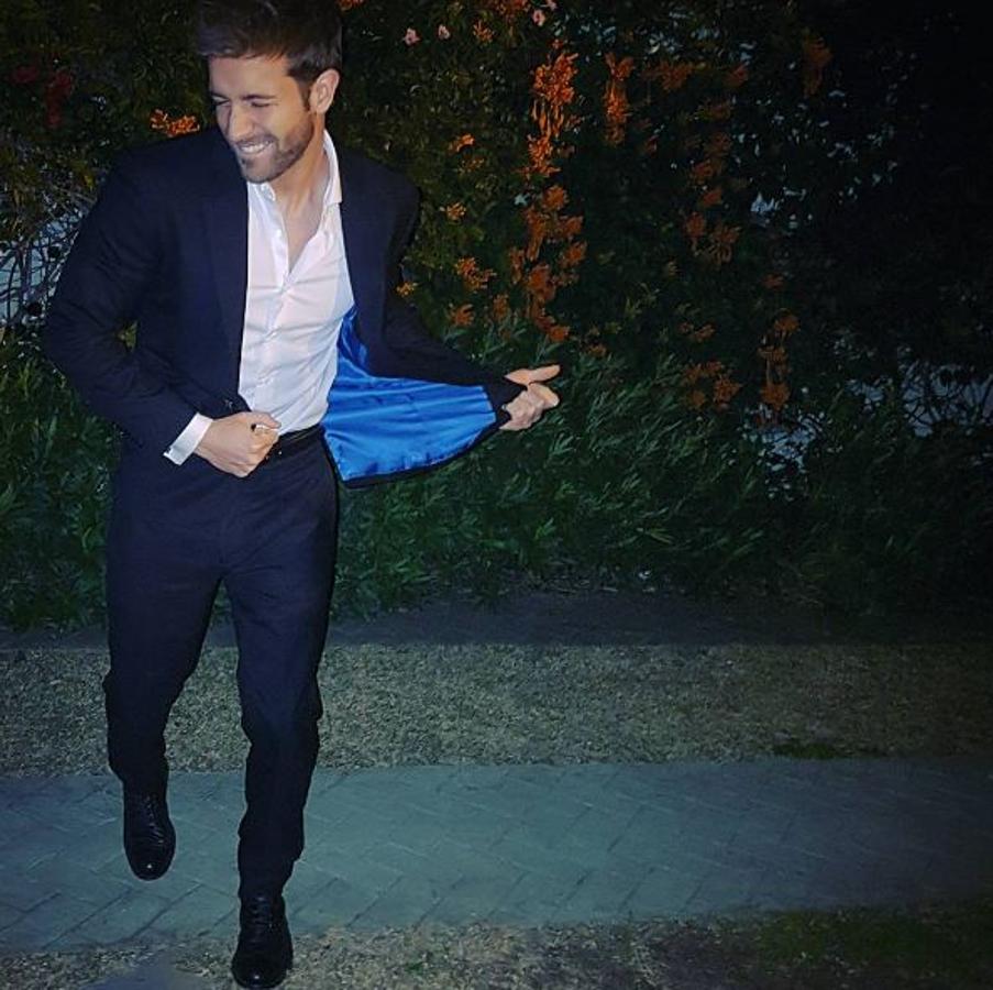 Mira, que paso de ponerme profundo porque en mi vida normal yo no soy un romántico al uso, como en las películas. Y en el fondo sé que con esta foto voy a tener un montón de 'likes' y lo voy a meter en el chat de amigos.