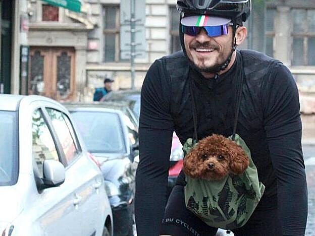 Orlando, con su perrito.