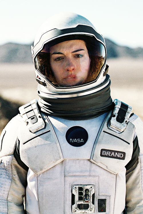 Anne Hathaway en 'Interstellar', donde interpretó a Amelia Brand y estuvo a las órdenes de Christopher Nolan.