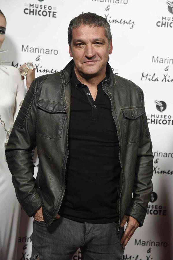 Gustavo González posa a su llegada al Museo Chicote, en plena Gran Vía madrileña.