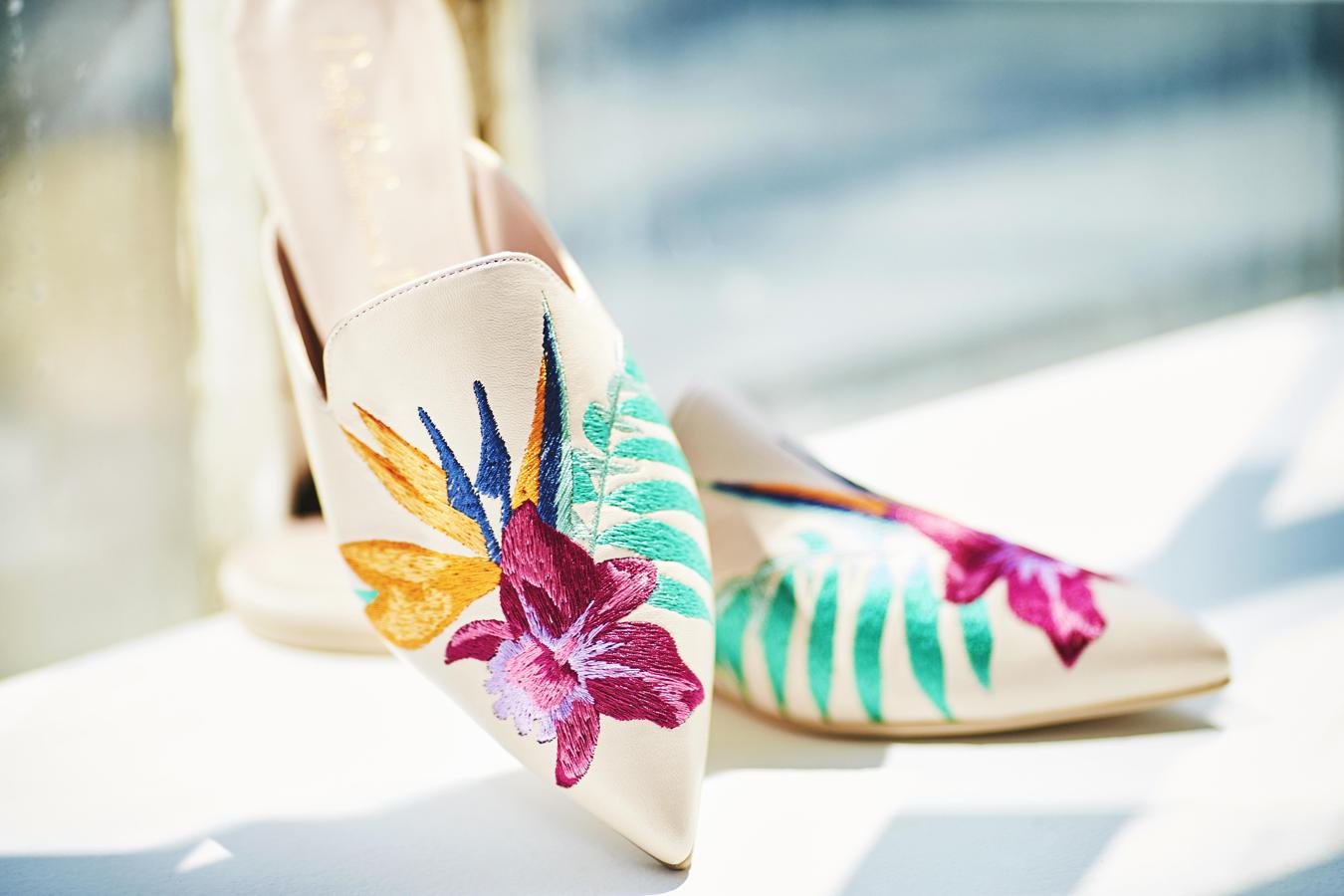 El diseño 'Ella bird of paradise on nude' de la colección cápsula de Olivia Palermo para Pretty Ballerinas nos trasportan a la selva peruana.