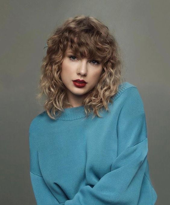 En puesto número 6... La cantante @taylorswift se encuentra casi empatada con Kim, con un millón de seguidores por debajo.