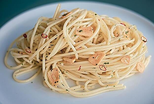 Espaguetis con ajo