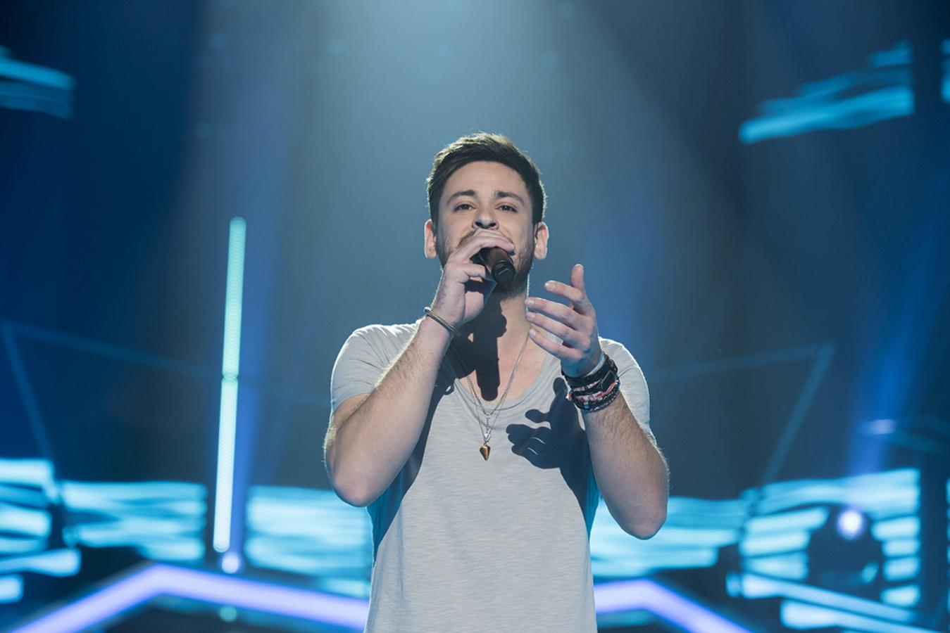 Interpretó 'Quién' de Pablo Alborán.