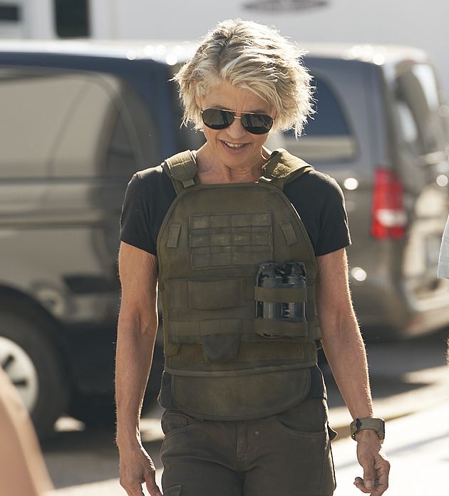 La mítica Sarah Connor de Terminator vuelve el año que viene en Terminator 6. ¡Linda Hamilton se sigue manteniendo en forma!