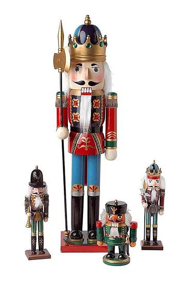 Cascanueces de madera, de El Corte Inglés.