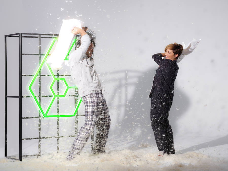 Iñaki López y Cristina Pardo posan durante la presentación de las Campanadas de Atresmedia. Ellos despedirán el año en LaSexta y Cristina Pedroche dará las campanadas con Alberto Chicote en Antena 3.