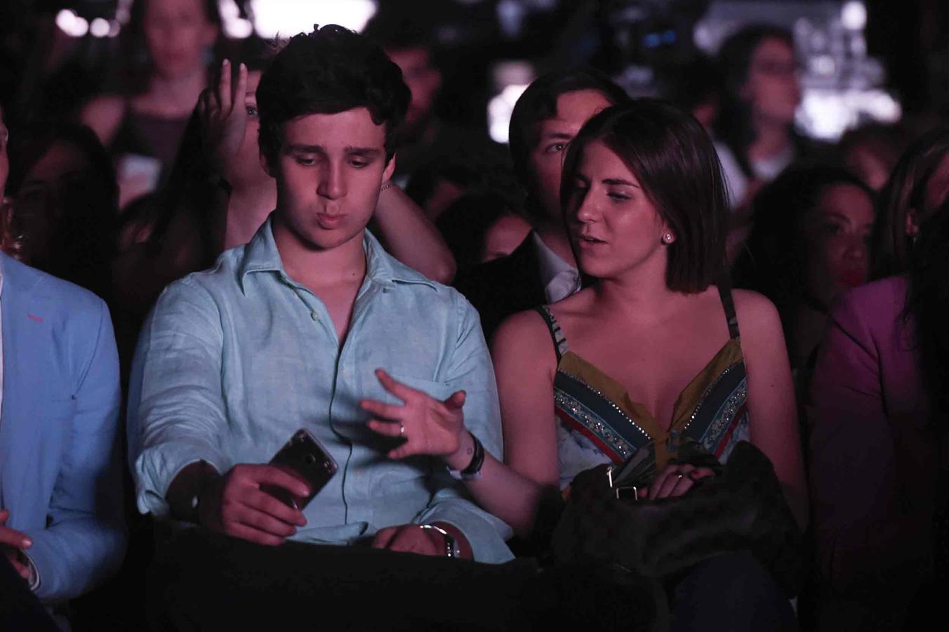 El hijo de la Infanta Elena y Jaime de Marichalar y Mar Torres finalizaban su romance después de unas vacaciones en las que les veíamos surcar las aguas del Mediterráneo en una moto.