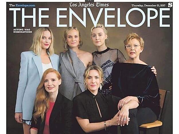 Portada del suplemento "The Envelope" donde aparece Jessica Chastain (Abajo izda.)