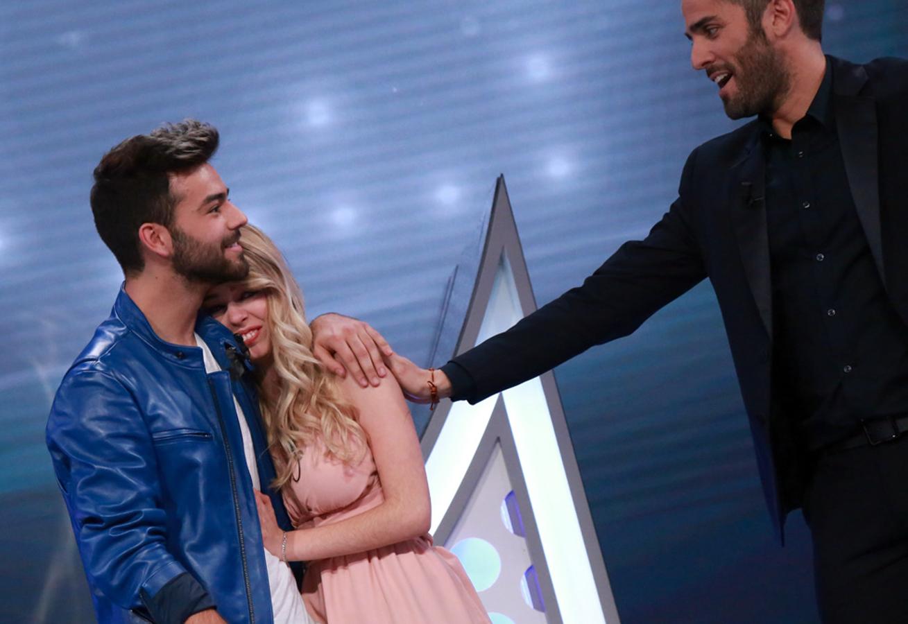 Agoney o Nerea, uno de ellos abandonará la Academia este lunes.