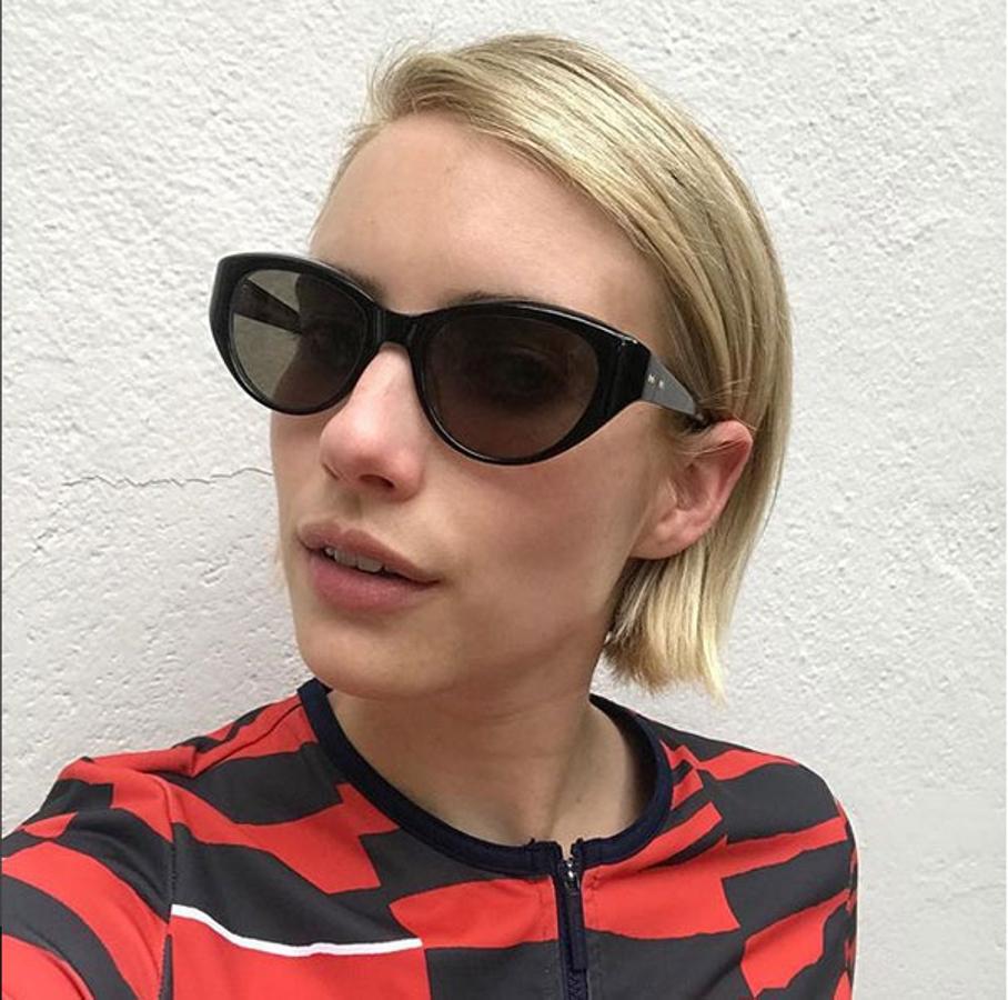 Este shag ultracorto es obra del peluquero favorito de Jennifer Aniston, Chris McMillan, y ha elevado a Emma al Olimpo de lo cool este verano. Aunque no ha sido la única,  Emilia Clarke  y Margot Robbie tambien se han apuntado al bob ultracorto.