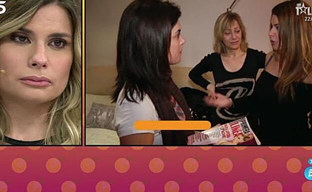 María Lapiedra y su madre en 'Conexión Samantha'.