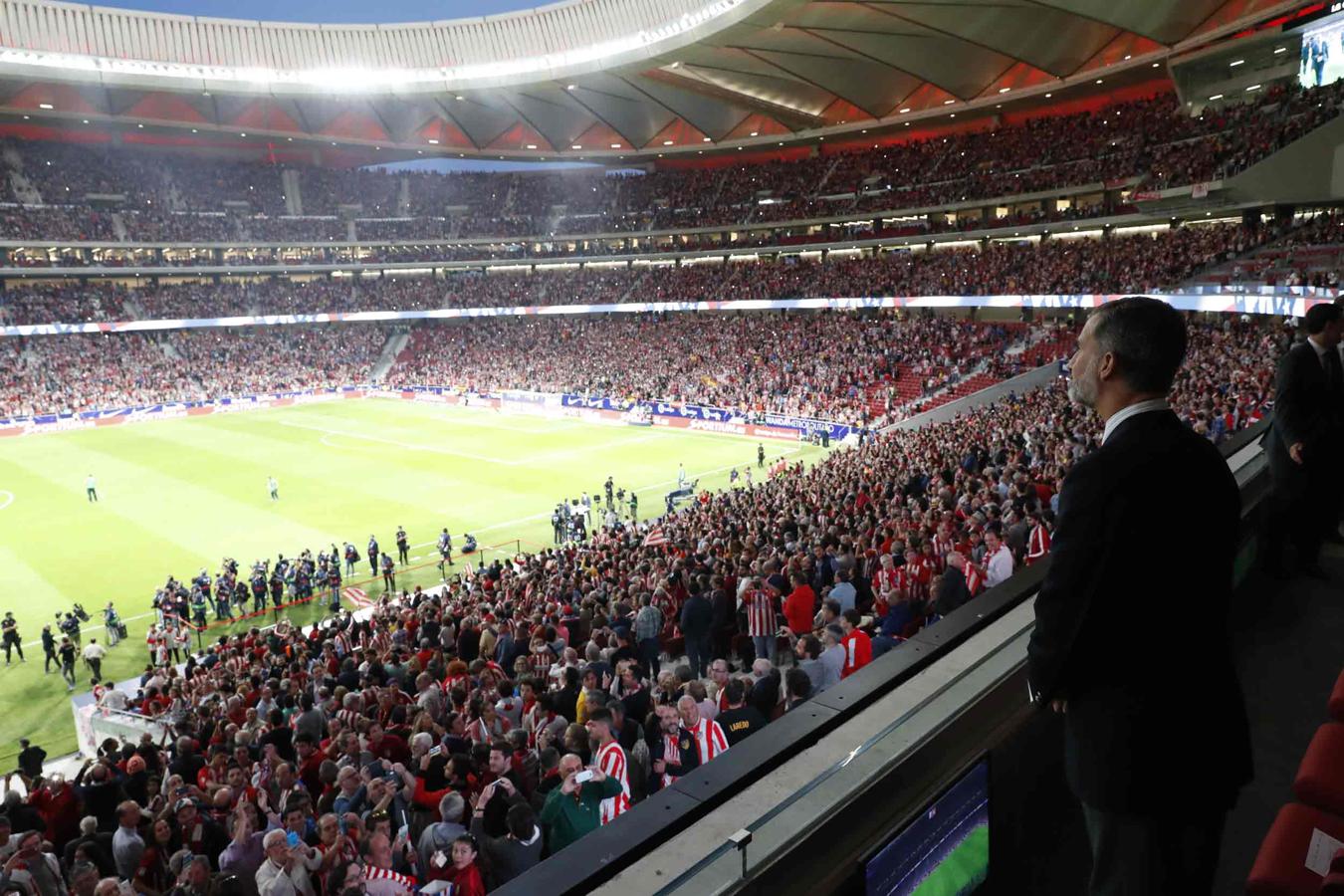 Se dice que don Felipe tiene predilección por el Atlético de Madrid. En la imagen, en el palco del estadio Wanda Metropolitano el día de su inauguración.