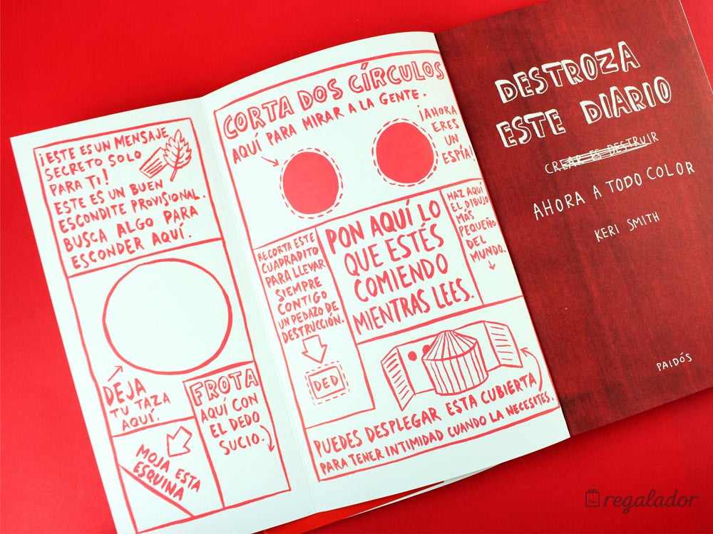 Libro ‘Destroza este diario’, donde podrá hacer infinidad de cosas divertidas, de La Casa del libro: 9,45 euros.