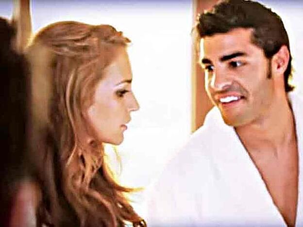 Paula Echevarría y Miguel Torres en el videclip de Bustamante que grabaron hace año.