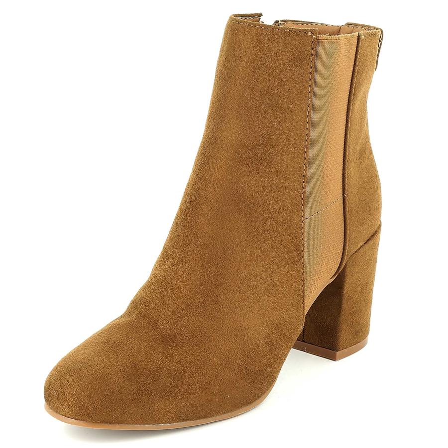 Botines de tacón de antelina de Kiabi. Precio: 13 euros.