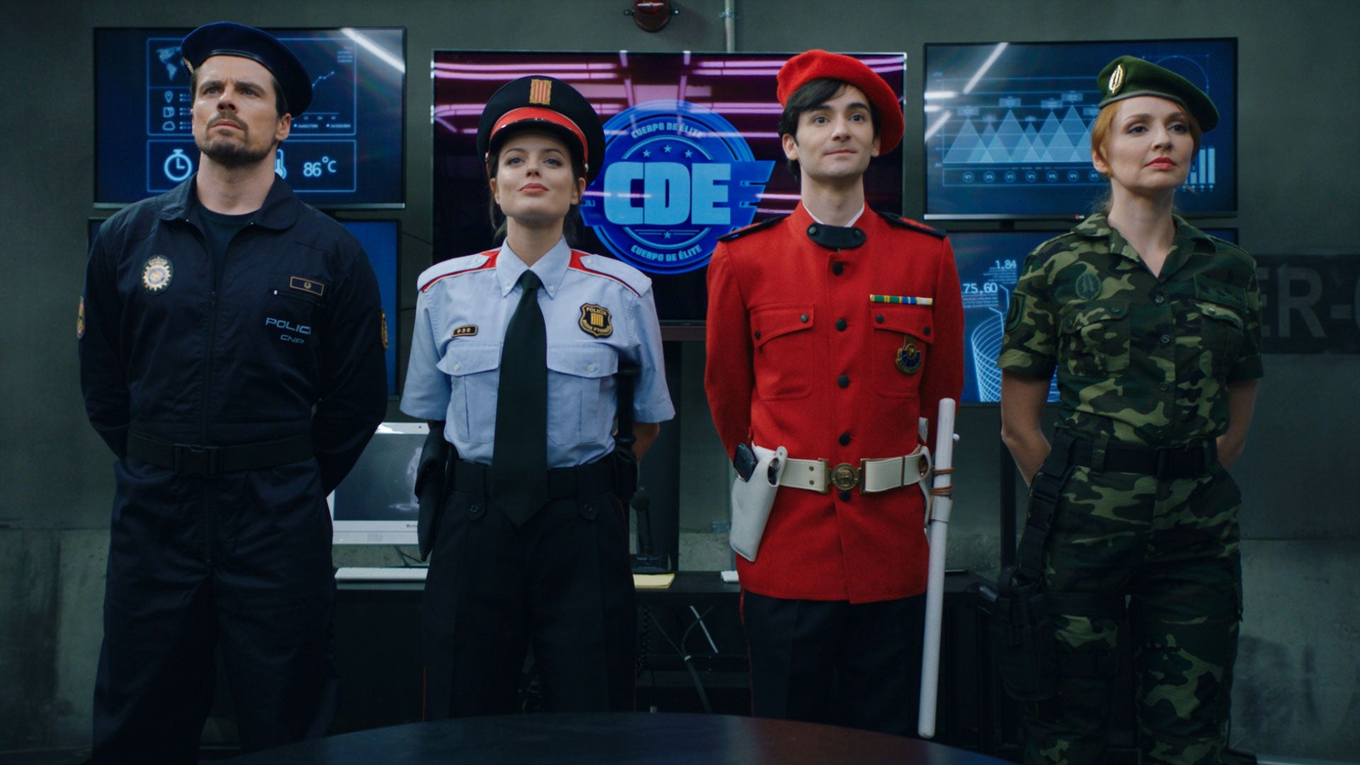 Cuatro miembros del Cuerpo de élite. De izquierda a derecha: Ximo Moltó, Berta Capdevilla, Josemari Zabaleta y Elena Rodríguez.