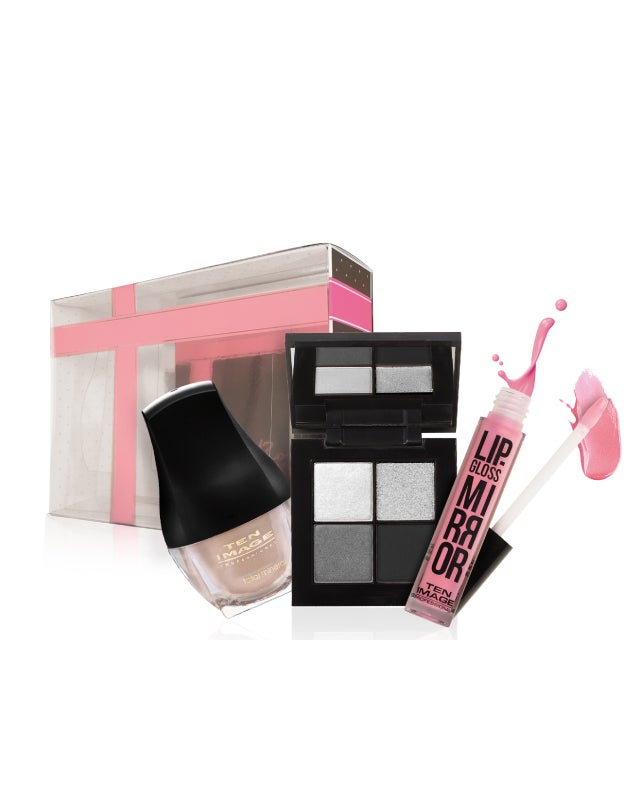 Pack Rose Luxure de Ten Image. Set de maquillaje con polvo mineral All Over Mak-up, el gloss de labios Mirror Rosé Touché y la paleta de sombras Chroma Silveriza (59,99€)