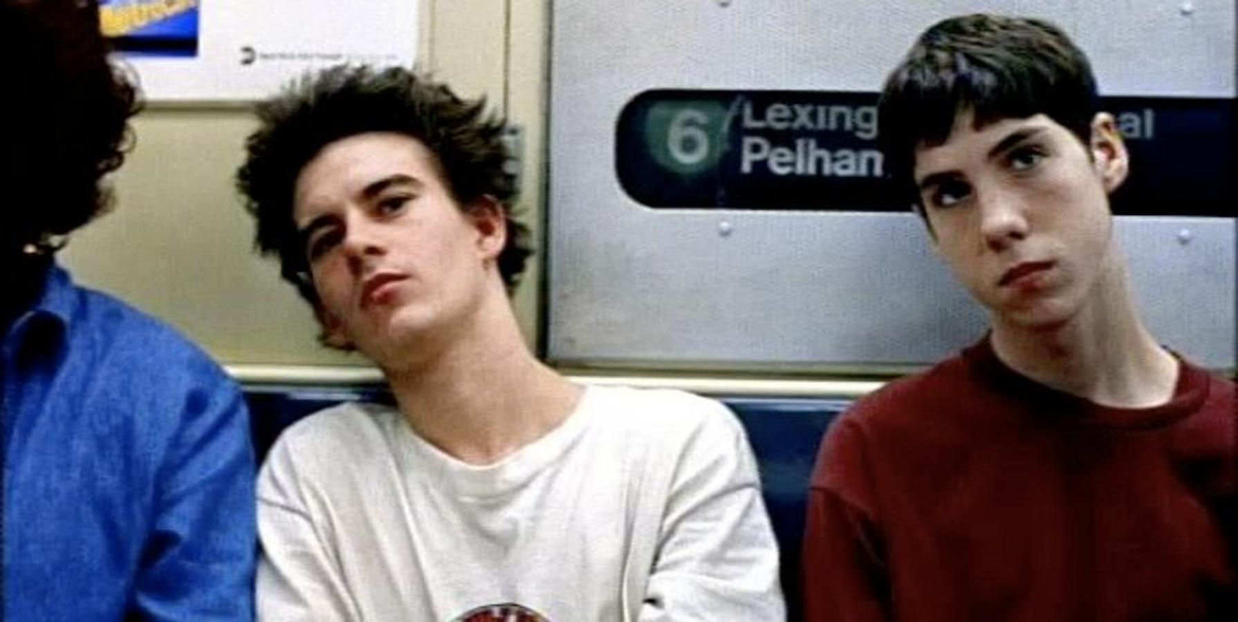 'Kids: vidas perdidas', del año 1995, habla de una fiesta de verano que no acaba muy bien... ¡Y no es de miedo!