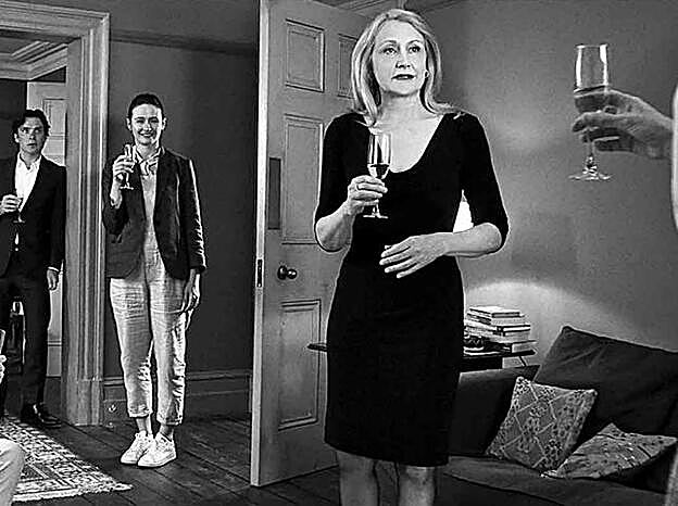 Escena de la película 'The Party'.