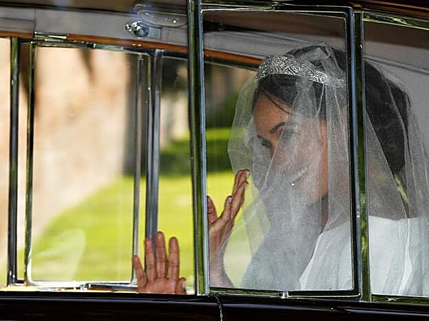 Galería. Pincha en la foto para ver los vestidos de novia que hemos elegido para Meghan Markle