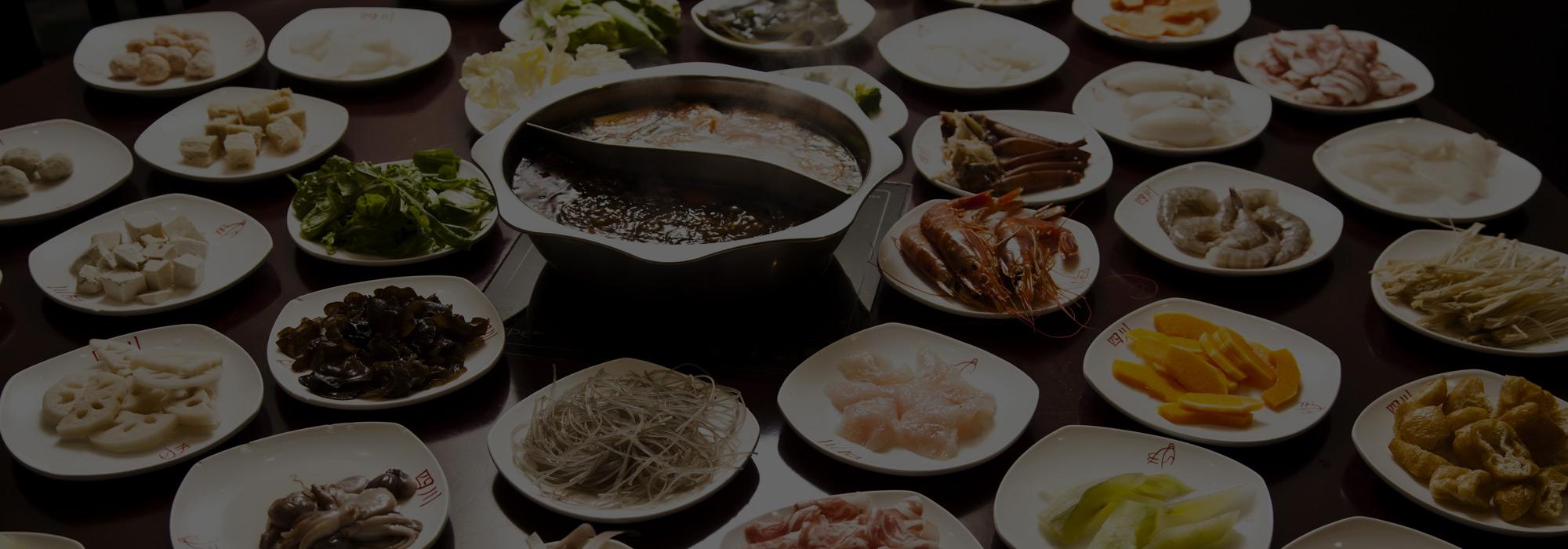 Bonus track: si en Barcelona quieres probar auténtica comida china, ve a l'Olla de Sichuan (Plaça Dr. Letamendi, 11) y pide sus empanadillas, los fideos que cruzan el puente o la ensalada de medusa.