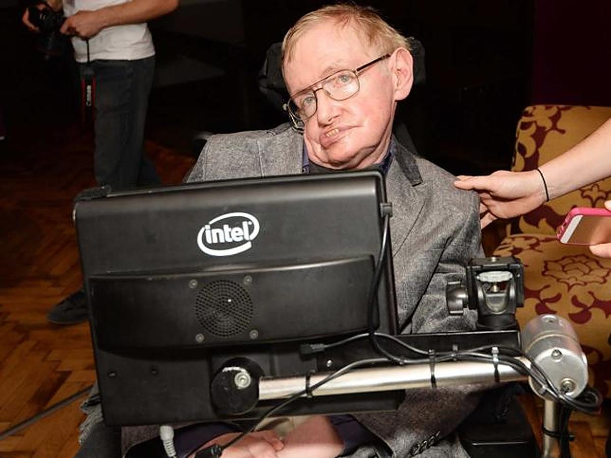 Stephen Hawking nos dejaba el 14 de marzo a los 78 años, tras más de 50 de lucha contra la ELA.