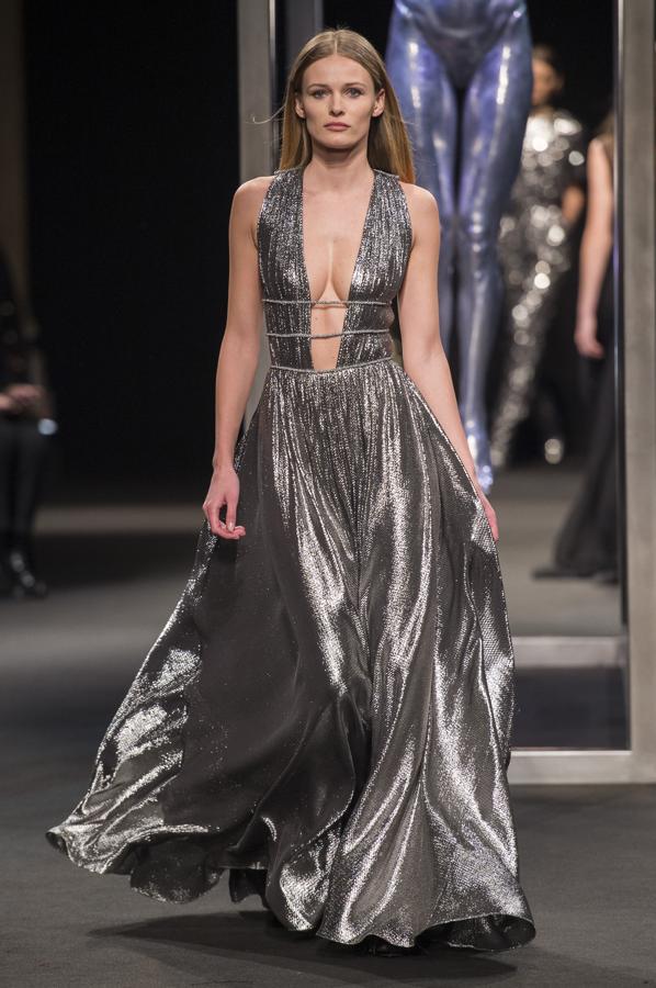 Colección otoño invierno 2018-2019 de Alberta Ferretti