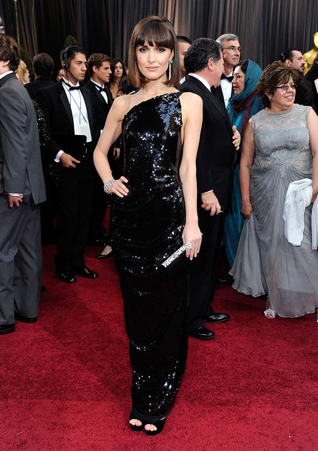 Rose Byrne apostó por las lentejuelas en los Premios Oscar del 2012. Un vestido de Vivienne Westwood con un solo tirante que es uno de nuestros indiscutibles favoritos.