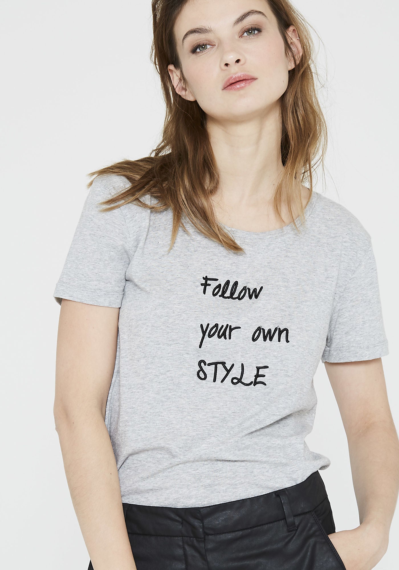 Camiseta con mensaje en inglés de Ikks: 55 euros.