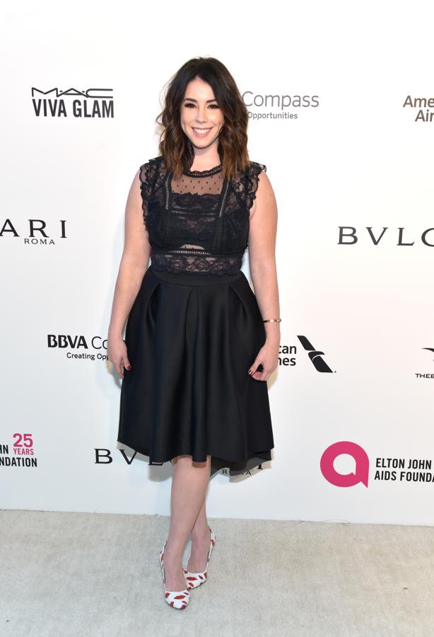 Jilian Rose también ha hecho su aparición por la fiesta de Elton John.