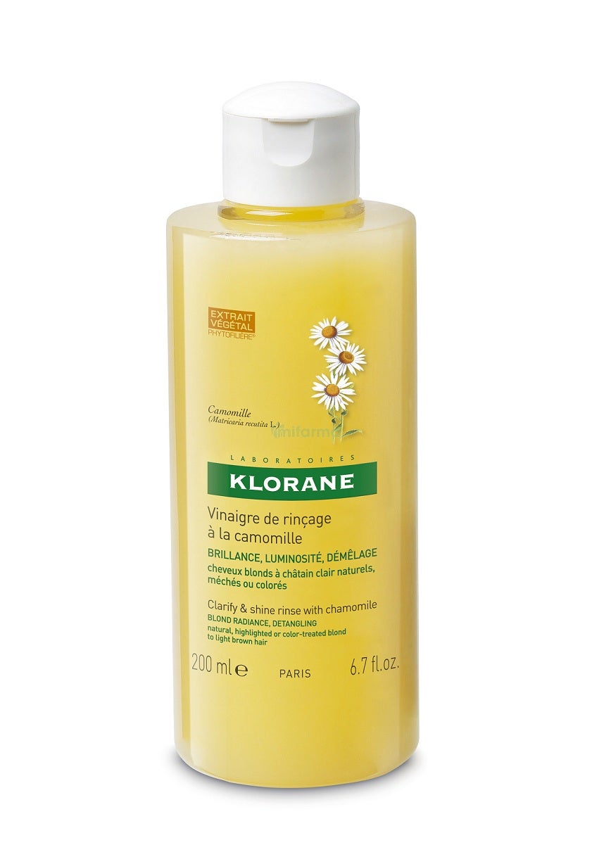 Vinagre Brillo Camomila de Klorane. El vinagre de aclarado reflejos dorados con extracto de camomila devuelve resplandor y brillo al cabello rubio apagado a causa. (12,90€)