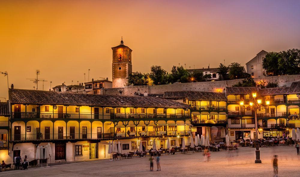 Chinchón, Madrid: un pueblo con mucho encanto para visitar cualquier fin de semana. Si vives en Madrid y alrededores y no quieres hacer un largo trayecto, este lugar es el indicado.