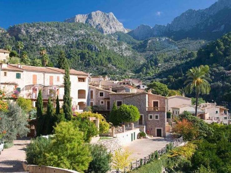 Fotos: 30 pueblos preciosos en España para visitar en tus escapadas antes del verano