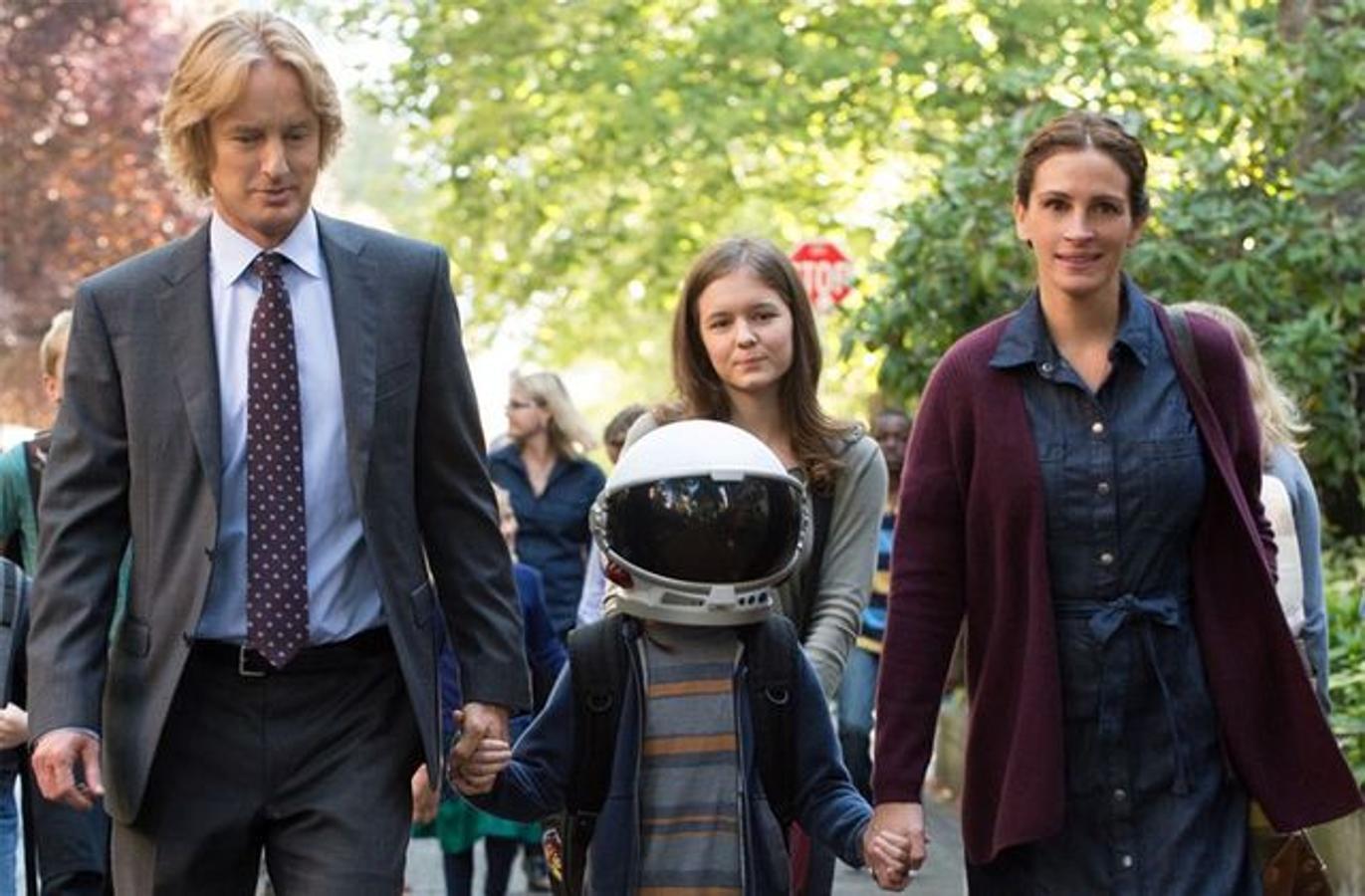 También nos transmite mucho cariño... Es atento y divertido con sus hijos, y aunque August, de 'Wonder', es un niño especial, siempre consigue sacarle una sonrisa.