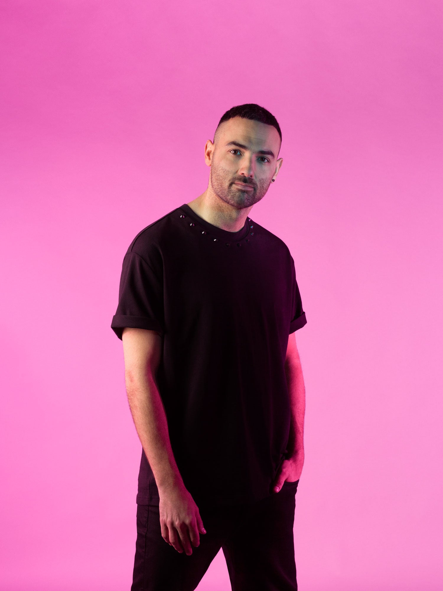 Iker forma parte de los profesores de la escuela que conevrtirán en auténticos profesionales a los concursantes.