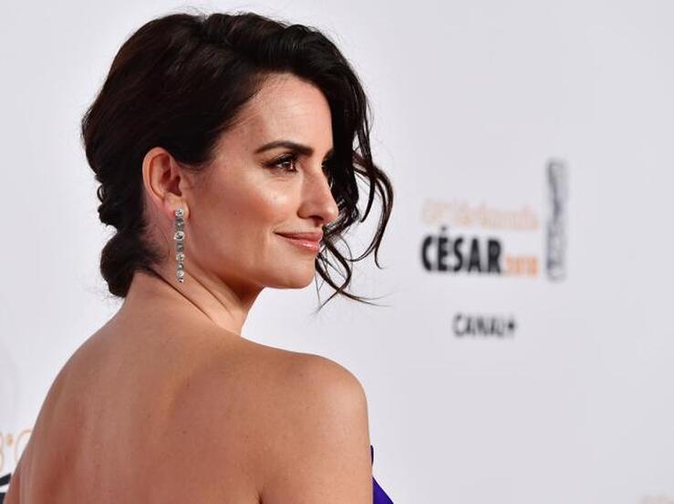 Fotos: 20 peinados para invitadas con pelo largo