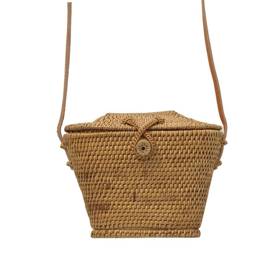 Cesta de ratán de Stella Rittwagen. Precio: 79 euros.