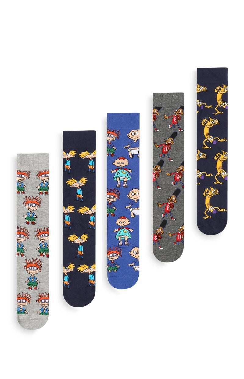 Y para los que son los padres más niños de la casa, estos calcetines le harán hacer competencia con los pequeños. 7€