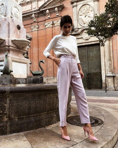 @meryturiel apuesta por pantalones y jersey de Mango para bodas. ¡Siempre nos sorprende!