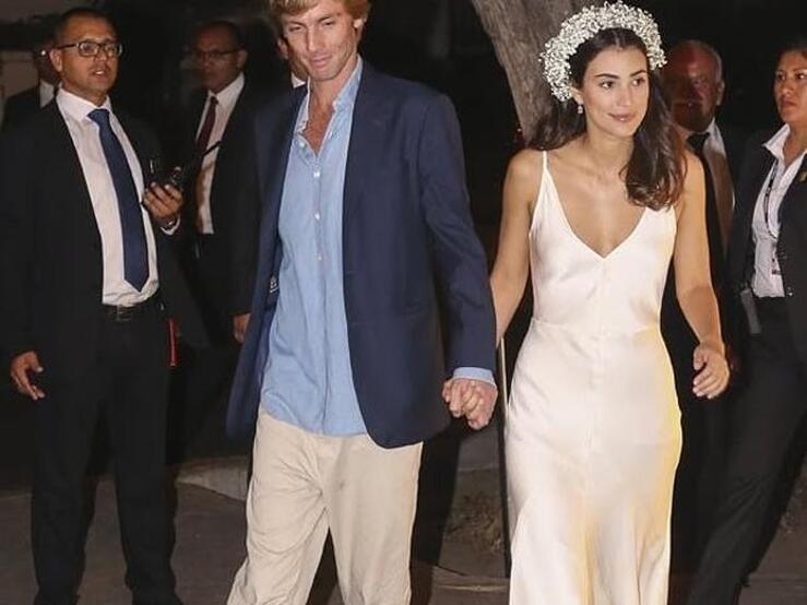 Fotos: Alessandra de Osma y otras famosas con vestido de novia lencero