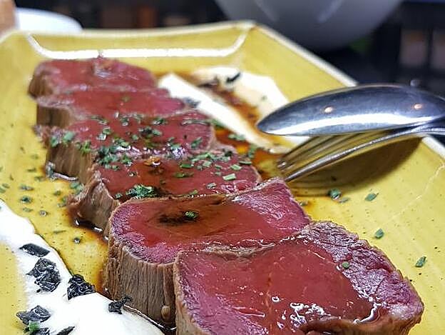 Galería. No puedes irte de La Terraza de Alba sin probar uno de sus platos estrella. Pincha en la imagen para descubrir nuestros favoritos.