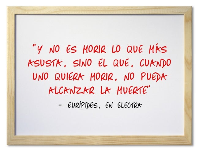 La historia de Electra ha inspirado a muchos dramaturgos griegos como Sófocles (496-406 a.C), que escribió la tragedia Electra, y Eurípides (480-406 a.C), con otra obra del mismo título con los acontecimientos vistos desde otro ángulo.